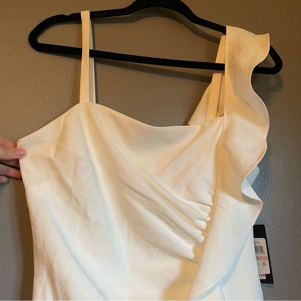 NWT Guess Sz 10 Women’s White Ruffle Strappy Mini Bodycon Lined Dress Ret $128! - Picture 3 of 13